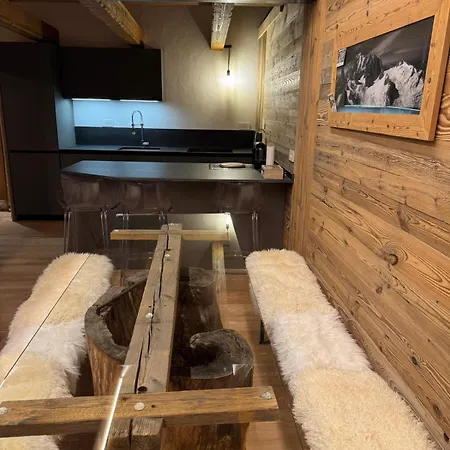 Chalet Vail Апартаменти